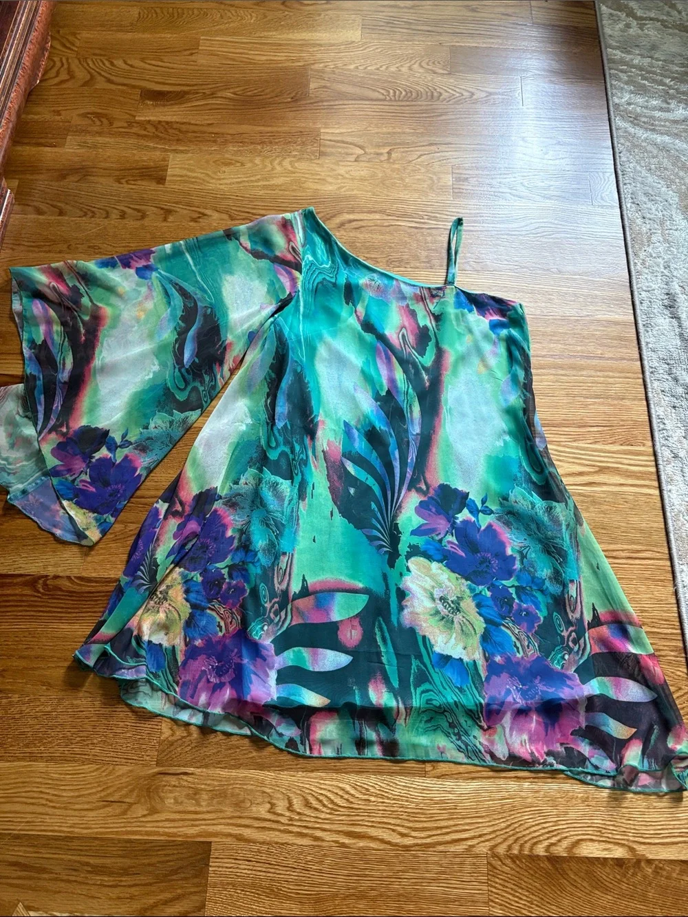 Bisou Bisou one shoulder watercolor abstract flowy mini dress kimono sleeve 10